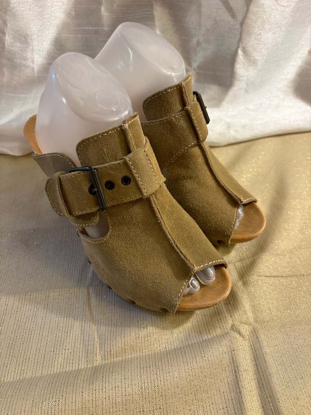 Suede Wood Platform Sandal Brown Peep Toe